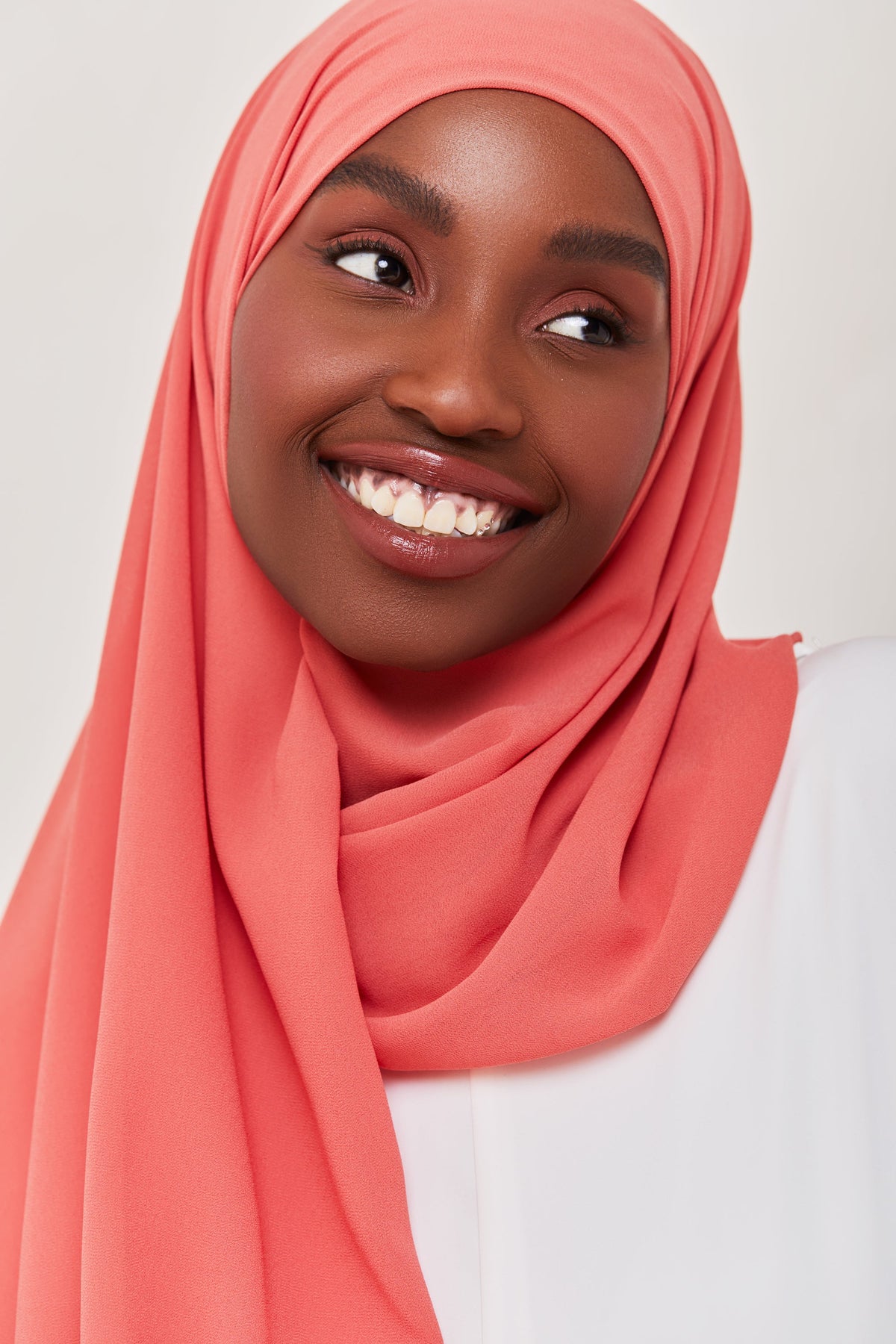 Essential Chiffon Hijab - Salmon Headwear Veiled Collection 