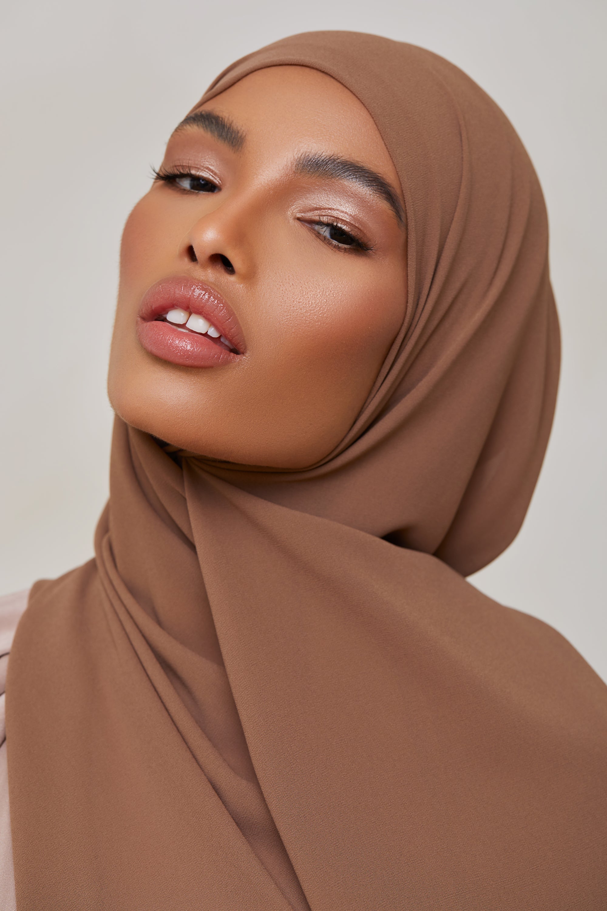 Essential Chiffon Hijab - Tawny Scarves & Shawls Veiled Collection 