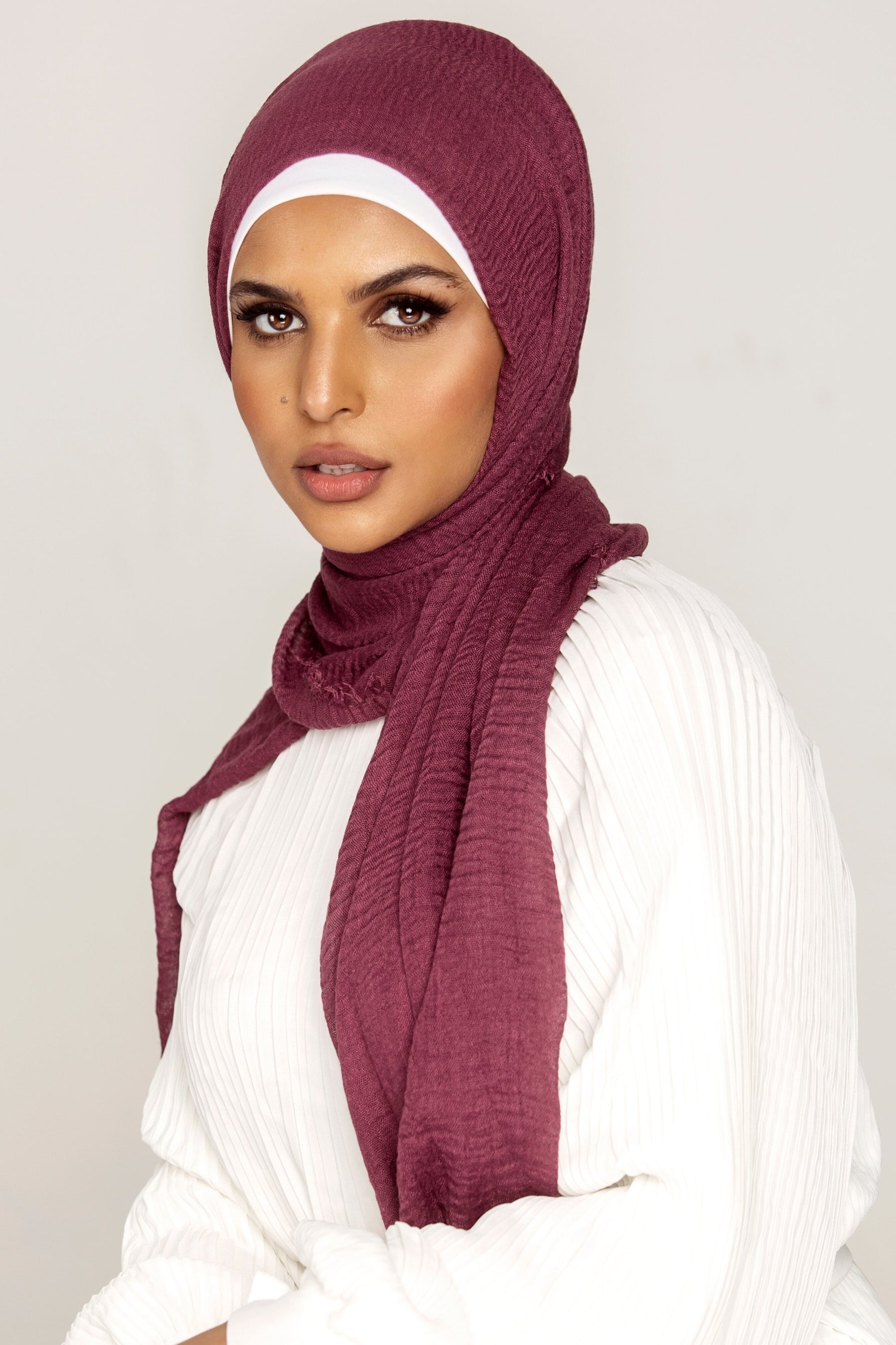Everyday Crinkle Hijab - Boysenberry Veiled Collection 