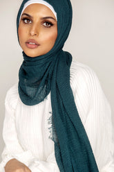 Everyday Crinkle Hijab - Deep Ocean Veiled Collection 