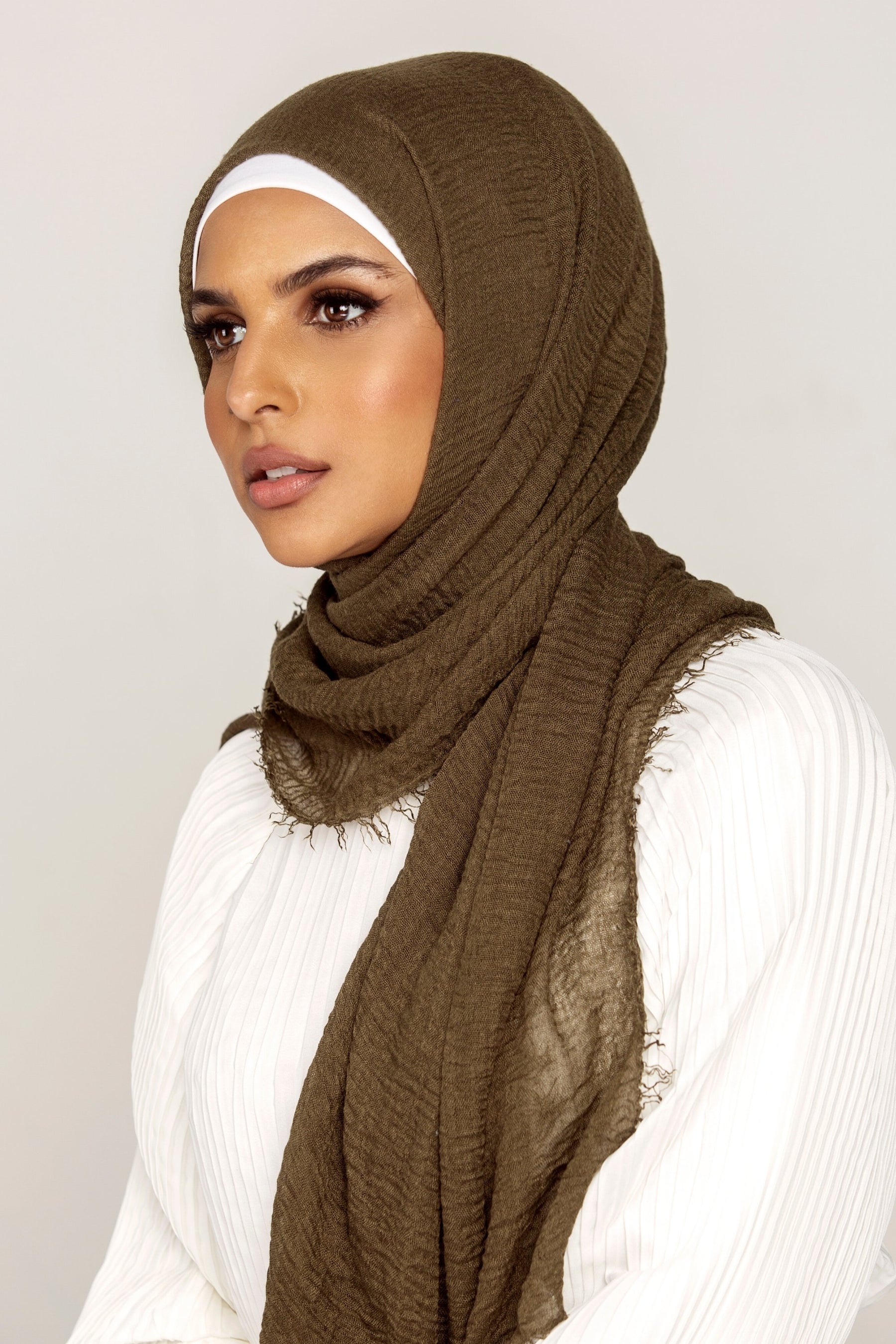 Everyday Crinkle Hijab - Foliage Veiled Collection 