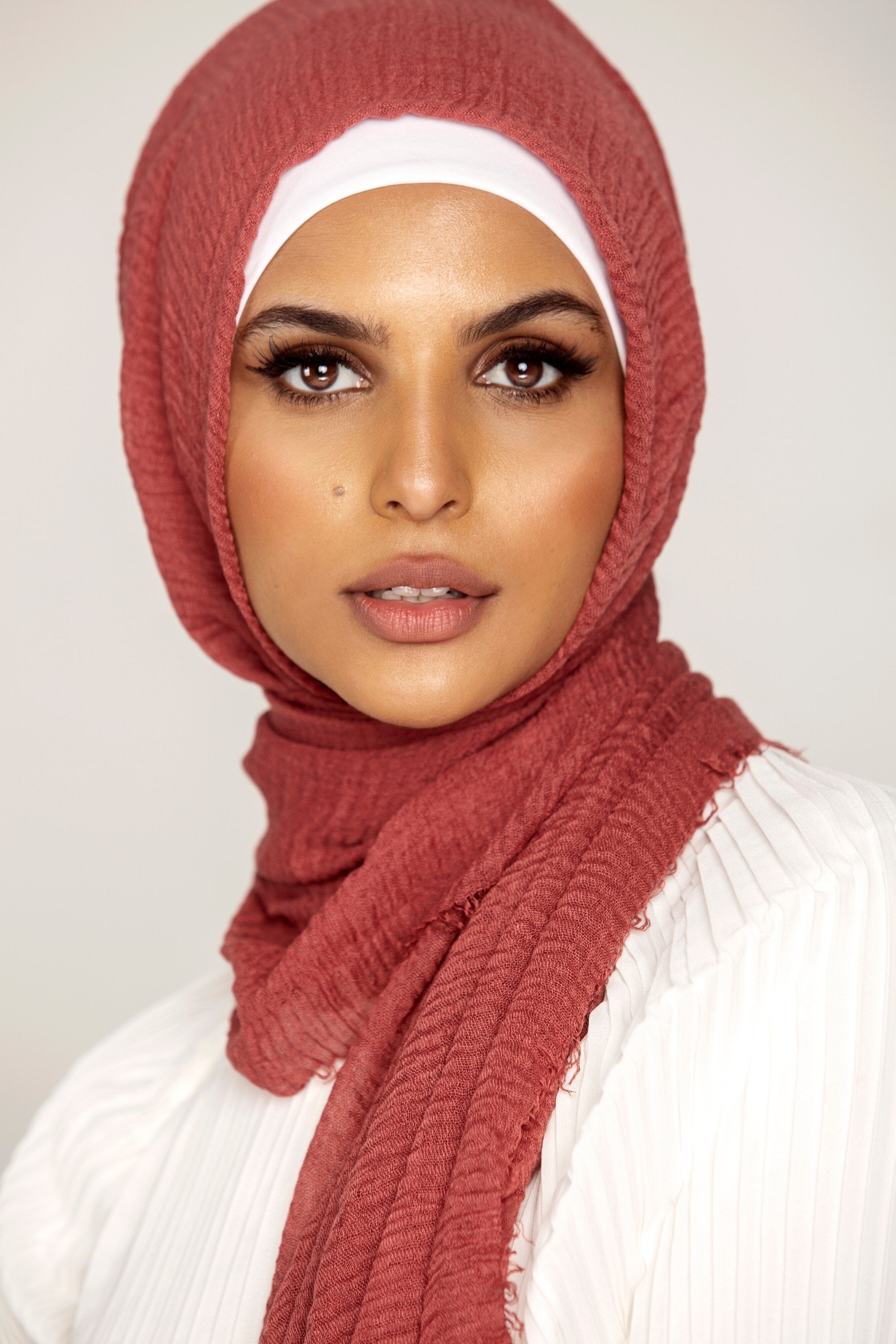 Everyday Crinkle Hijab - Goji Berry Veiled Collection 