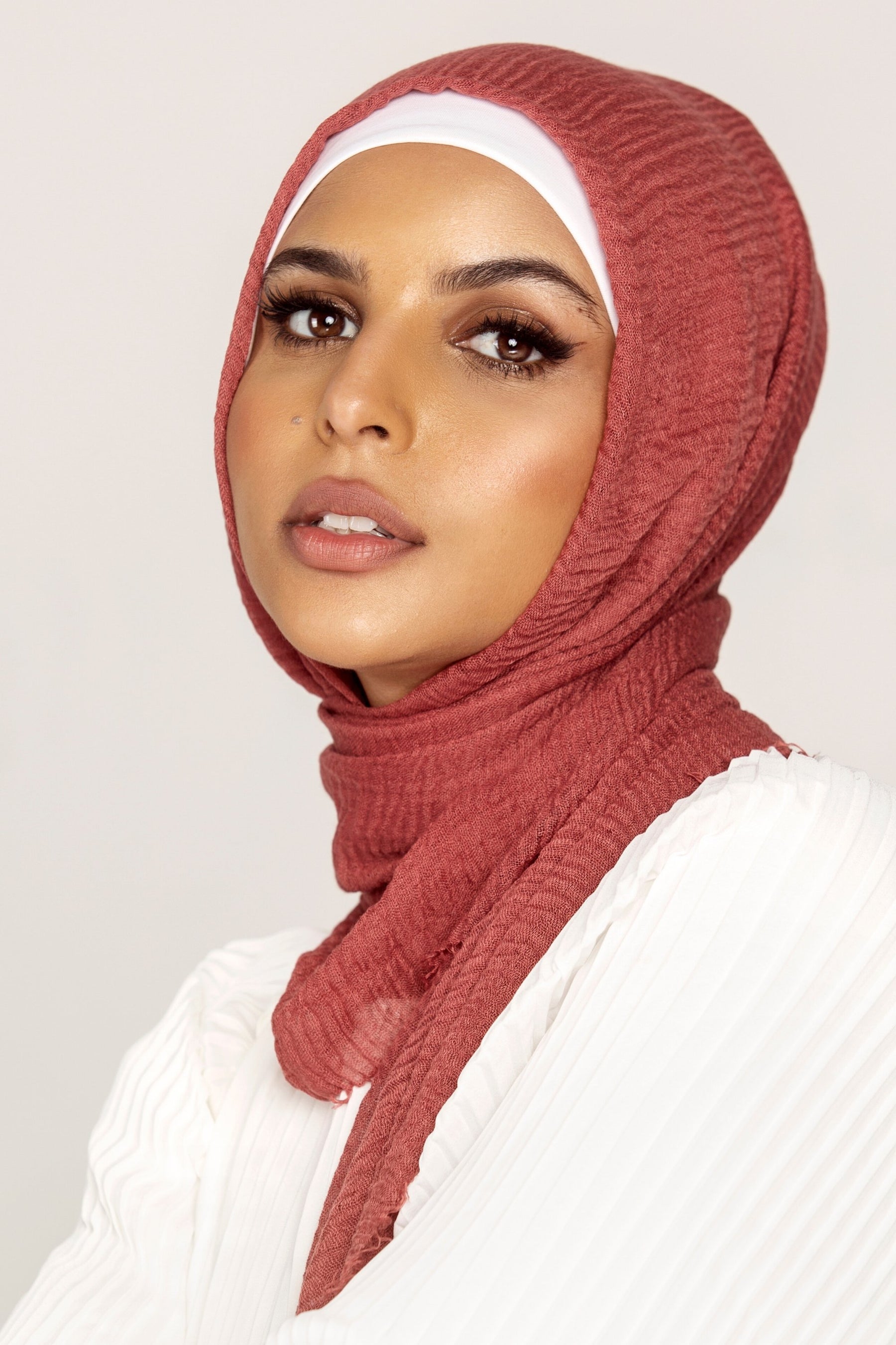 Everyday Crinkle Hijab - Goji Berry Veiled Collection 