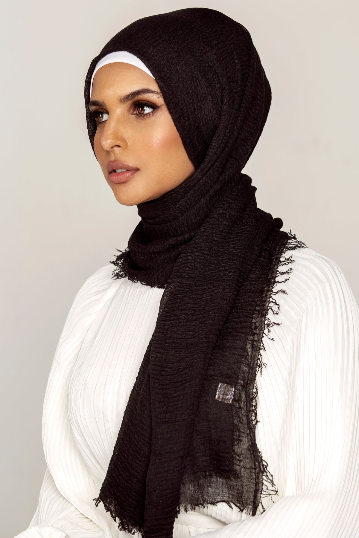 Everyday Crinkle Hijab - Onyx Veiled Collection 