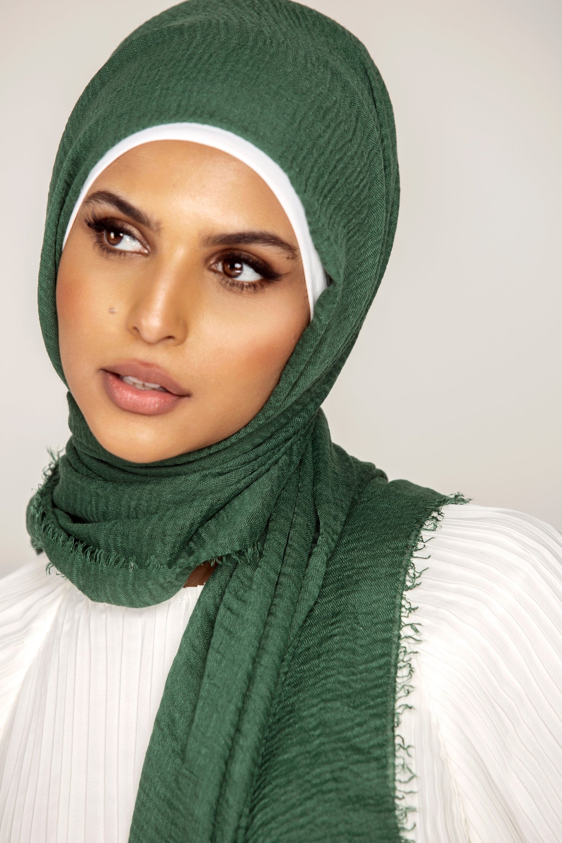 Everyday Crinkle Hijab - Pine Veiled Collection 