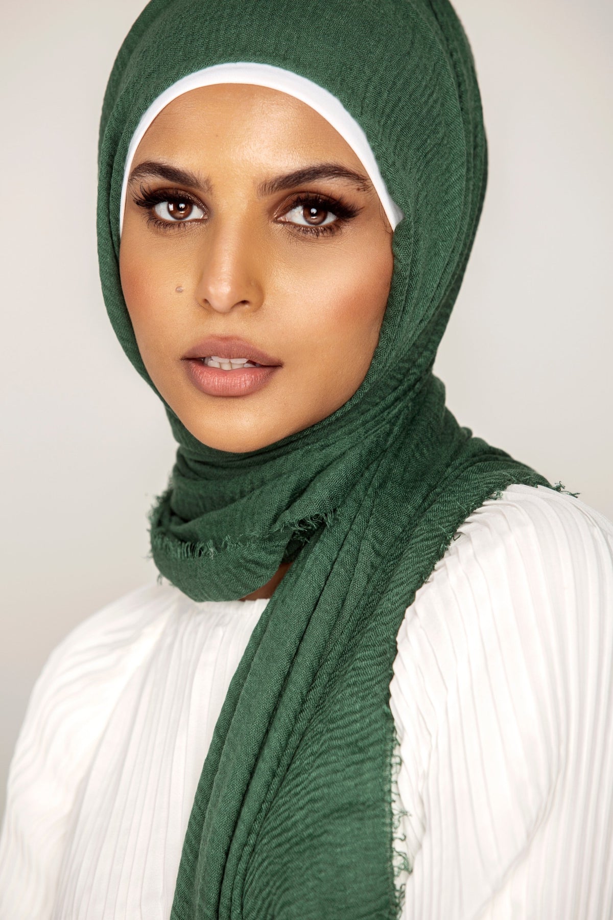 Everyday Crinkle Hijab - Pine Veiled Collection 
