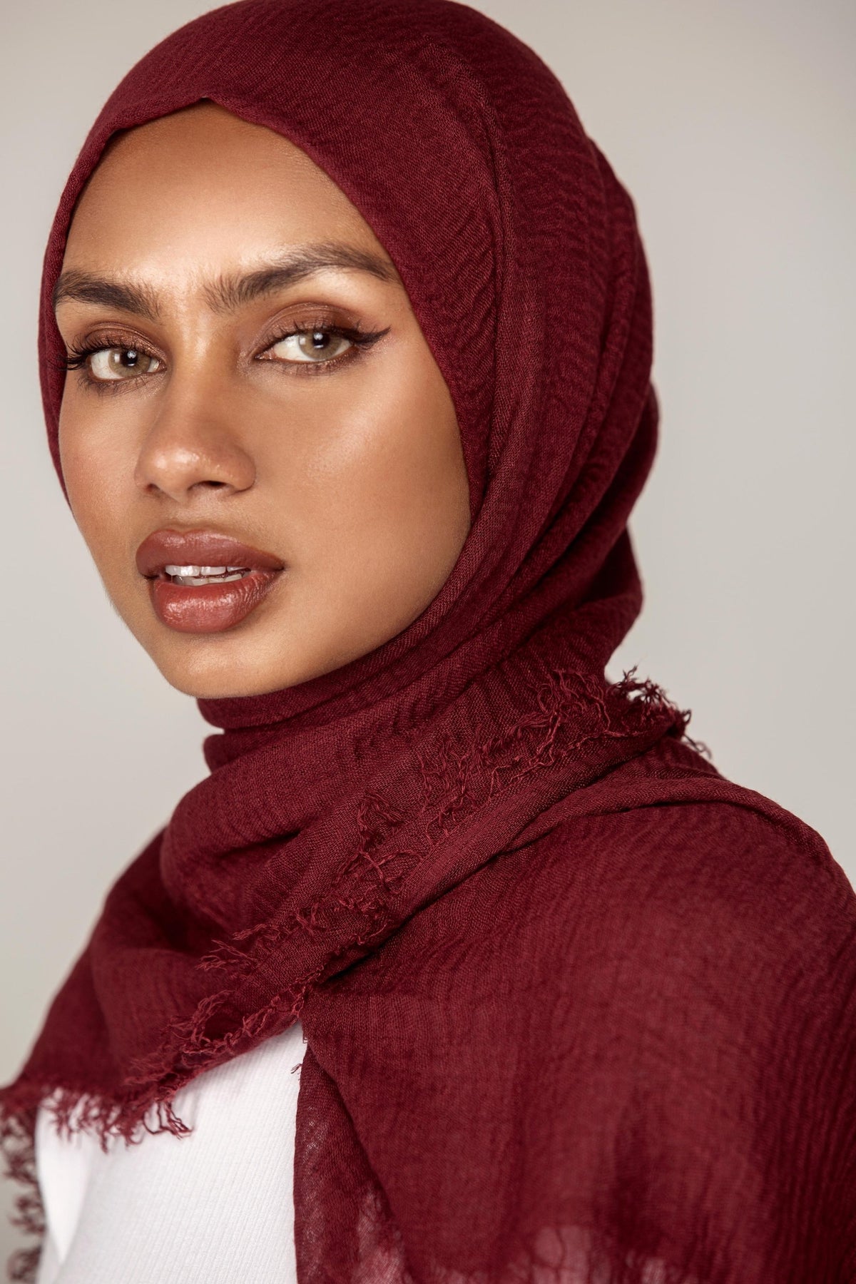 Everyday Crinkle Hijab - Red Currant Veiled Collection 