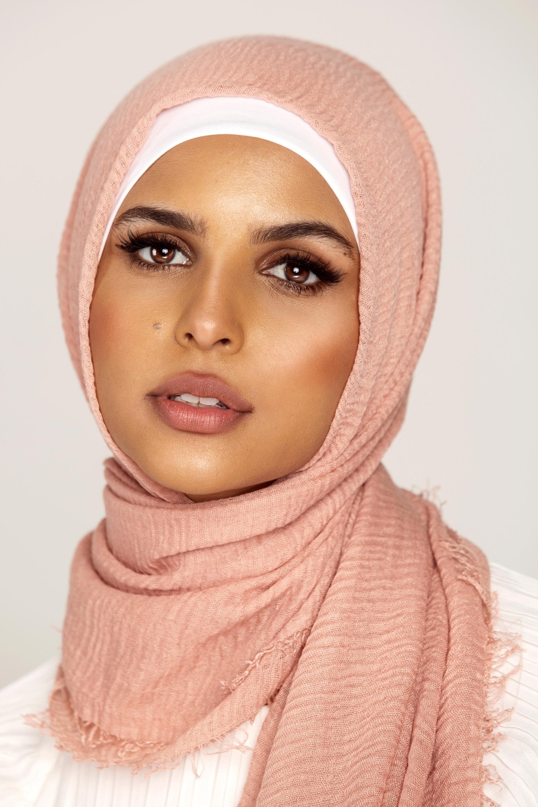 Everyday Crinkle Hijab - Sandalwood Veiled Collection 