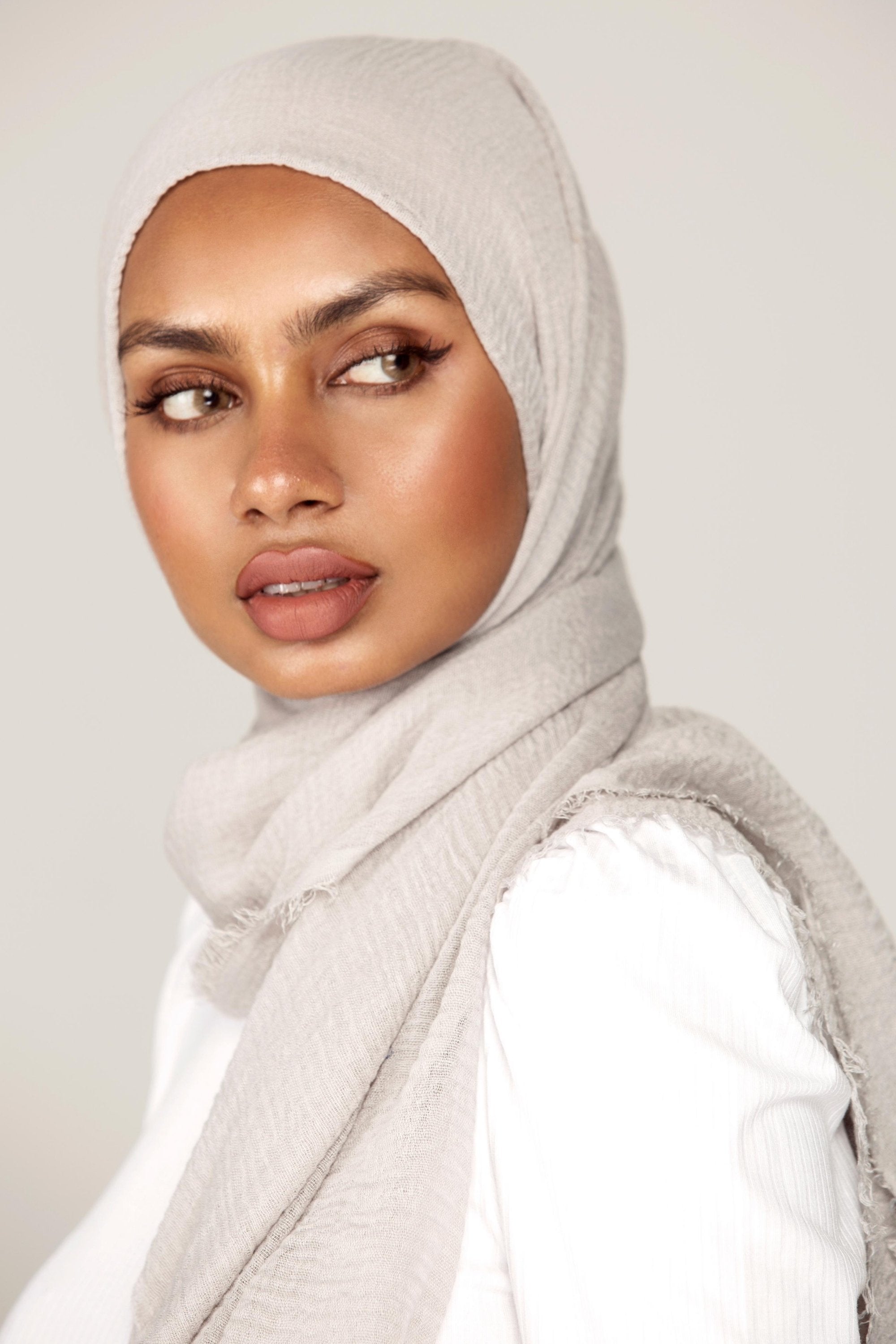Everyday Crinkle Hijab - Smokey Veiled Collection 