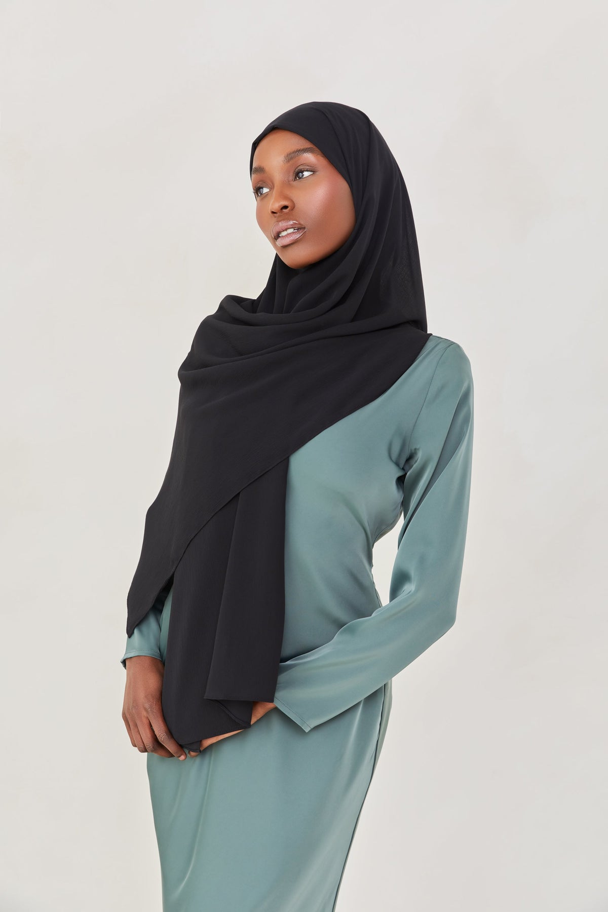 Georgette Crepe Hijab - Carbon Veiled Collection 