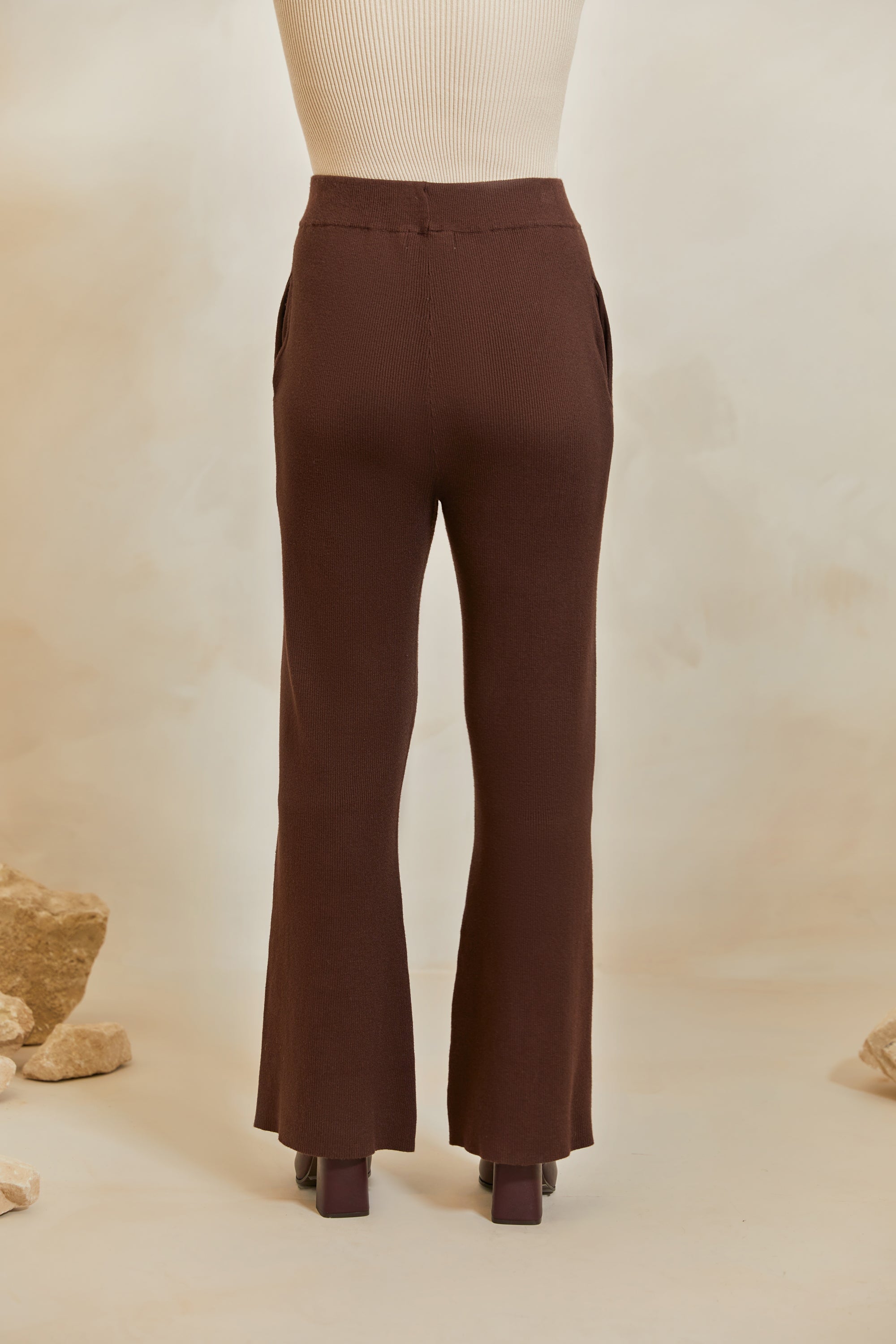 High Rise Knit Pants - Dark Oak