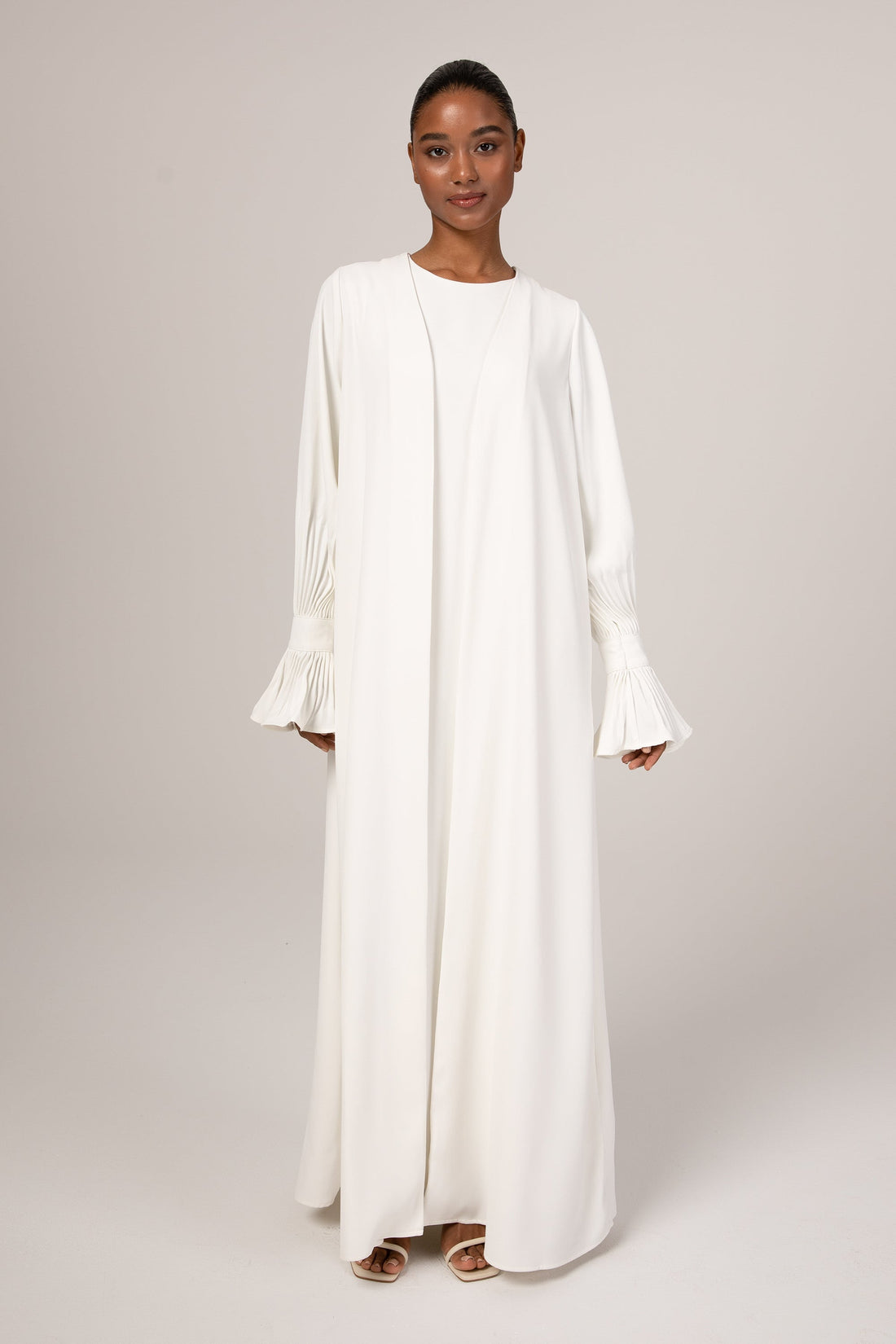 Jamila Cinched Sleeve Open Abaya White