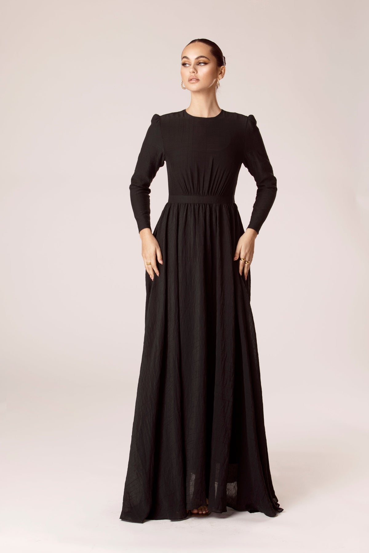 Lana Textured A Line Maxi Dress - Black saigonodysseyhotel 