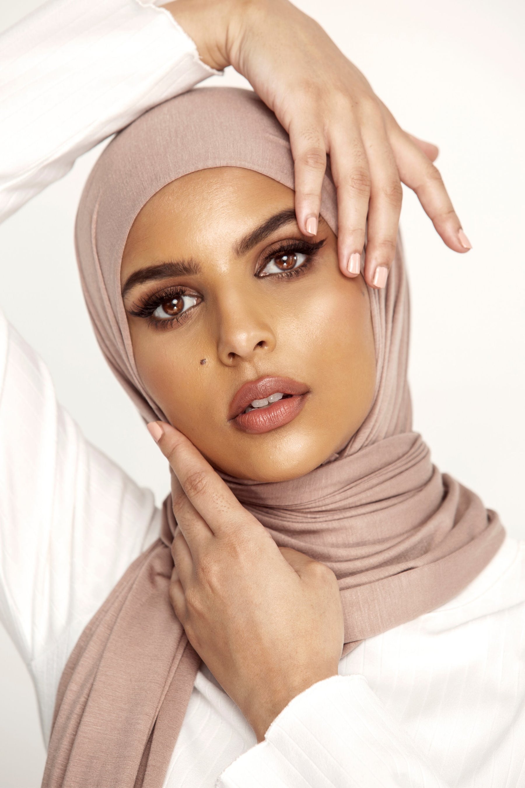 Luxury Jersey Hijab - Cashmere Veiled Collection 