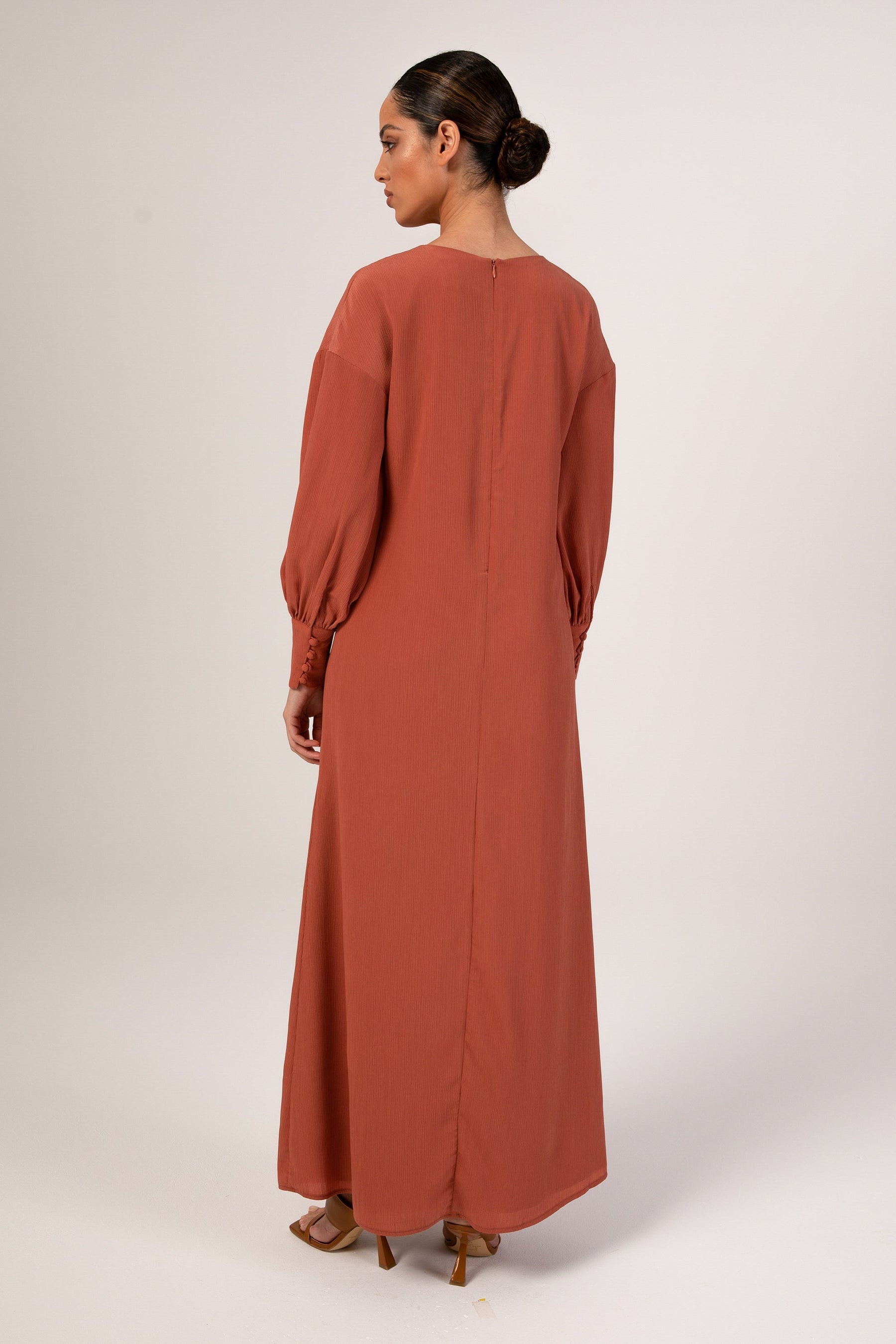 Madina Textured Maxi Dress - Dark Rose Veiled 