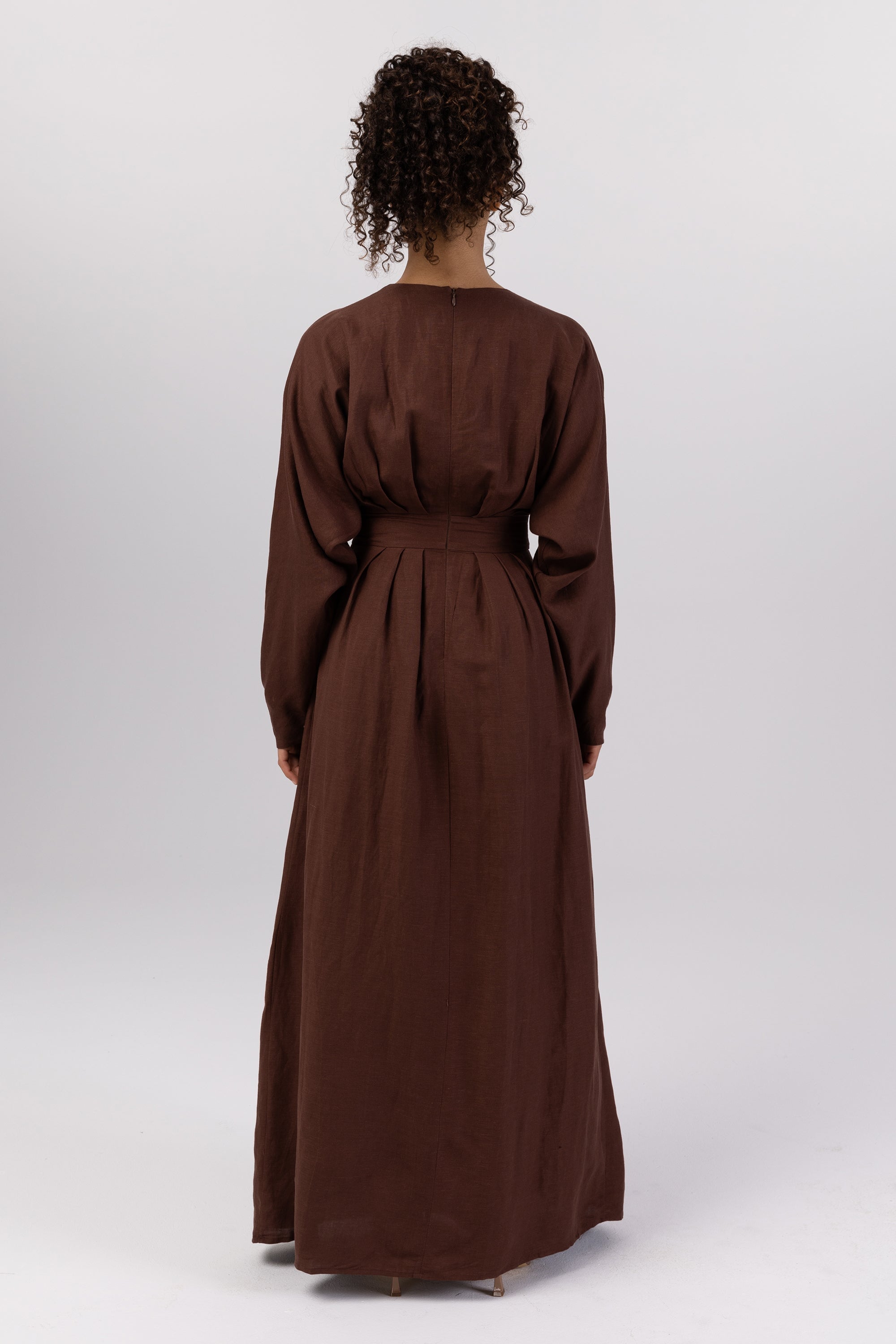 Nasira Linen Pleat Waist Maxi Dress - Brown Veiled 