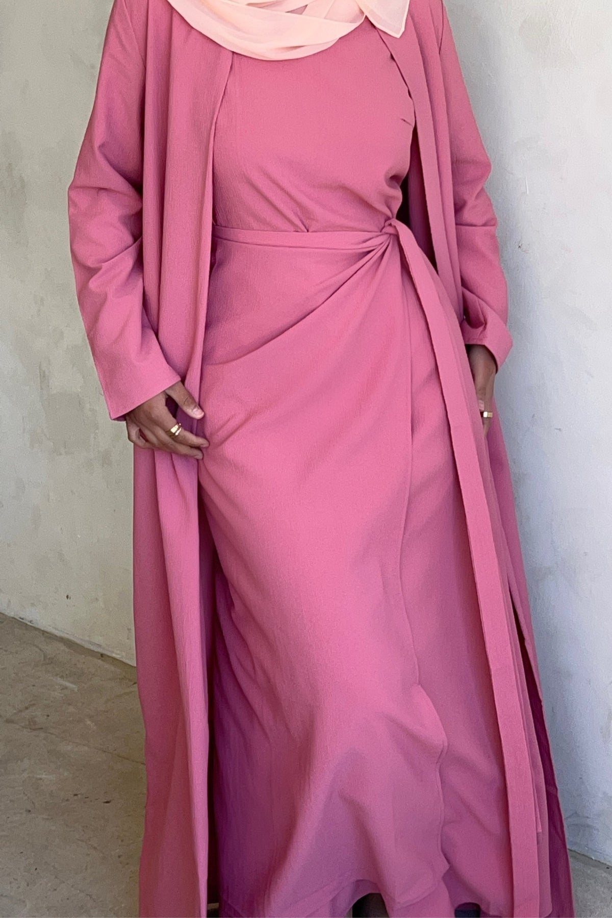 Noora Textured Three Piece Abaya Set - Perfect Pink Clothing Veiled Collection 