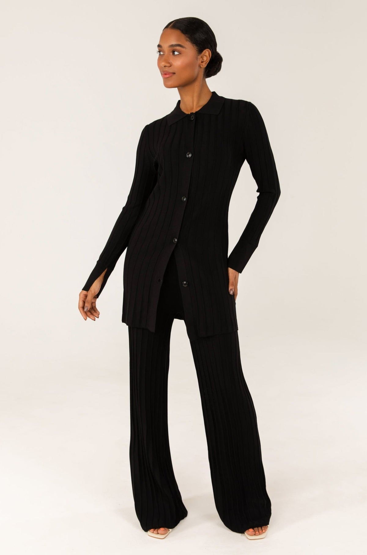 Ribbed Piping Button Up Split Cuff Top - Black Veiled 