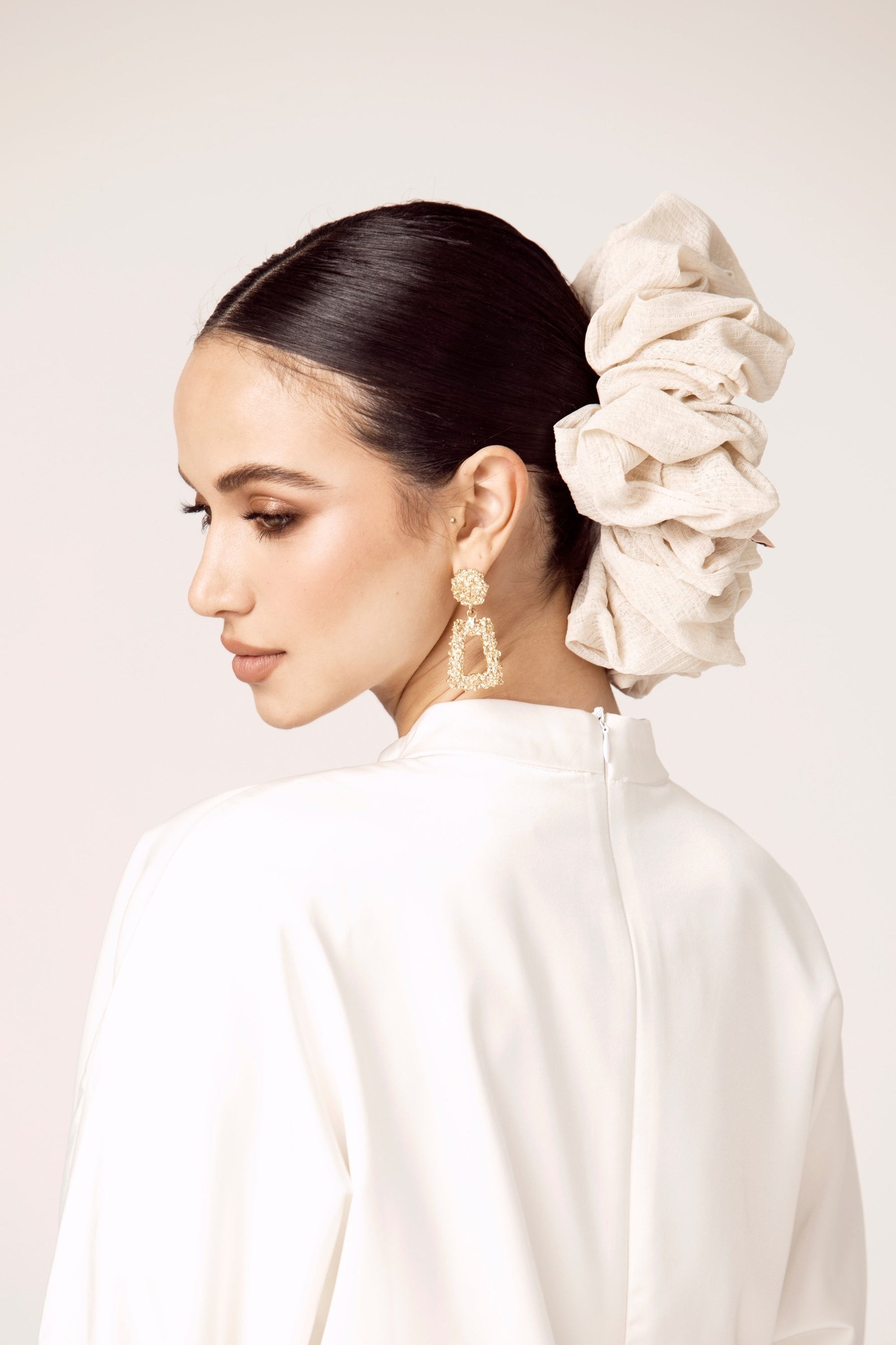 Ribbed Volume Scrunchie - White Sand Veiled Collection 