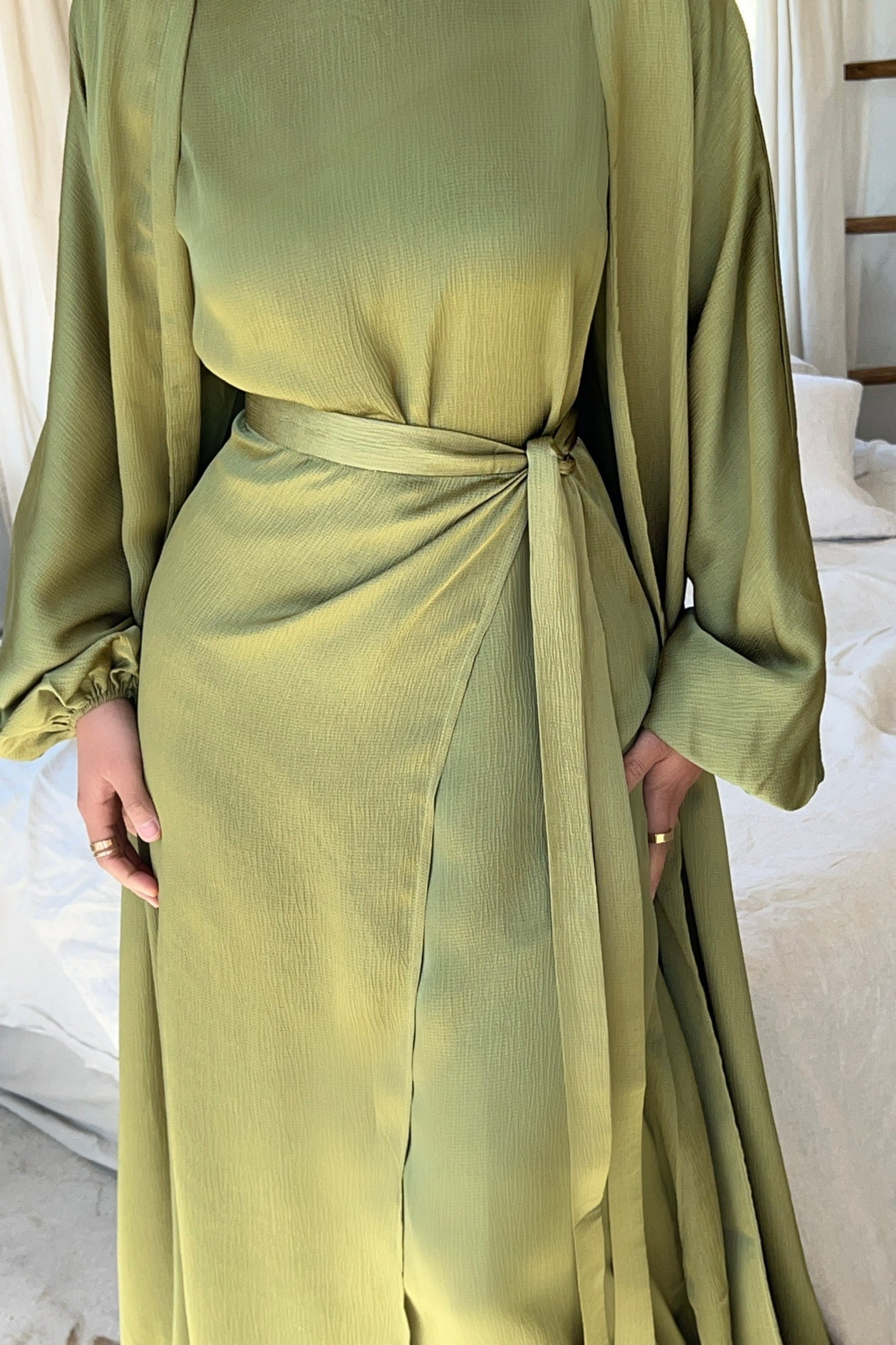 Salma Open Abaya - Avocado Clothing Veiled 