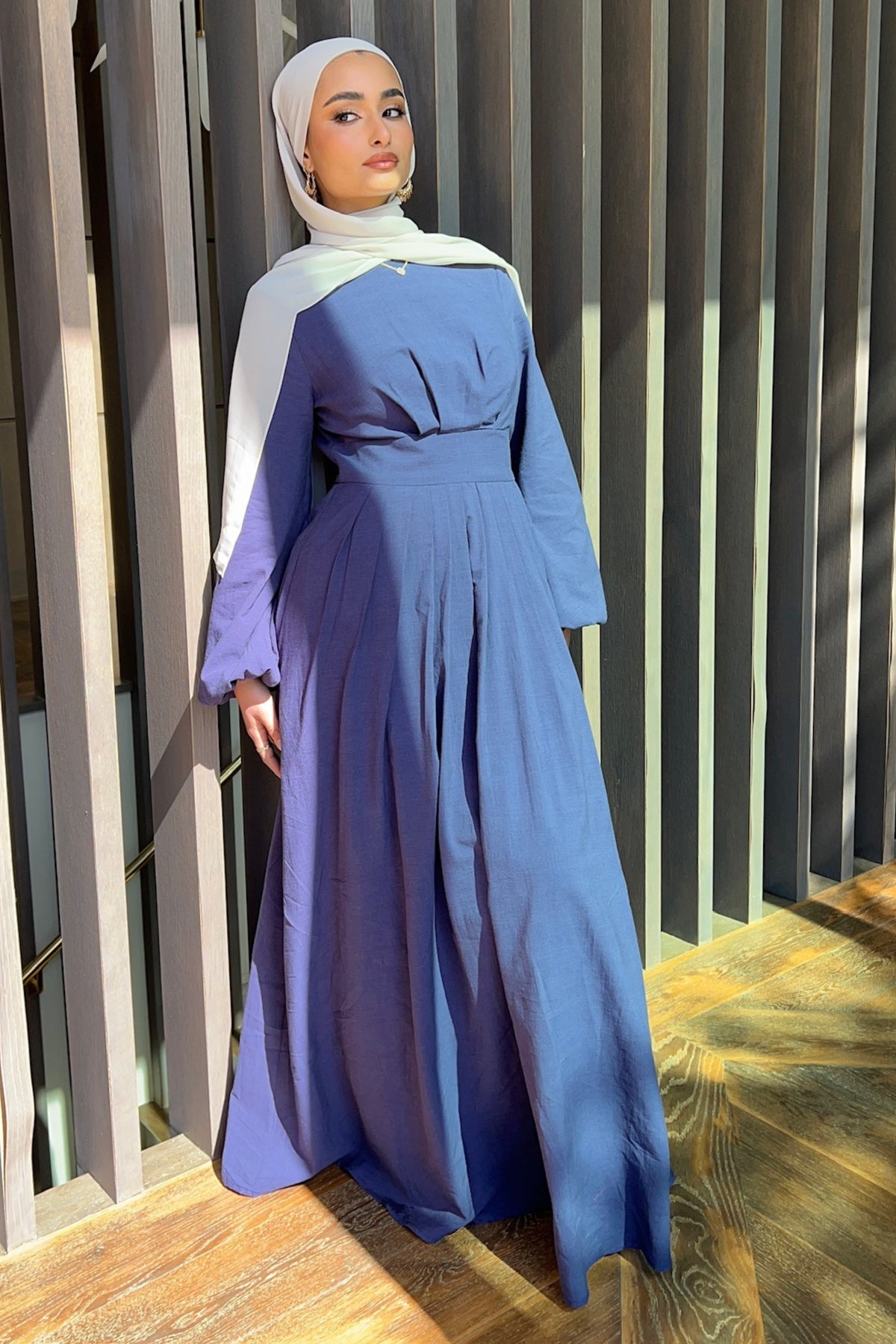 Salwa Pleated Maxi Dress - Dark Blue Clothing Veiled 