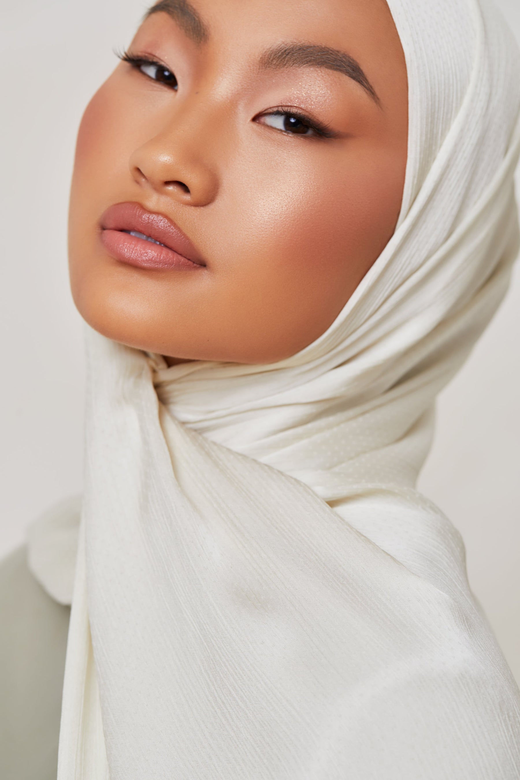 TEXTURE Crepe Hijab - Ivory Dots Veiled Collection 