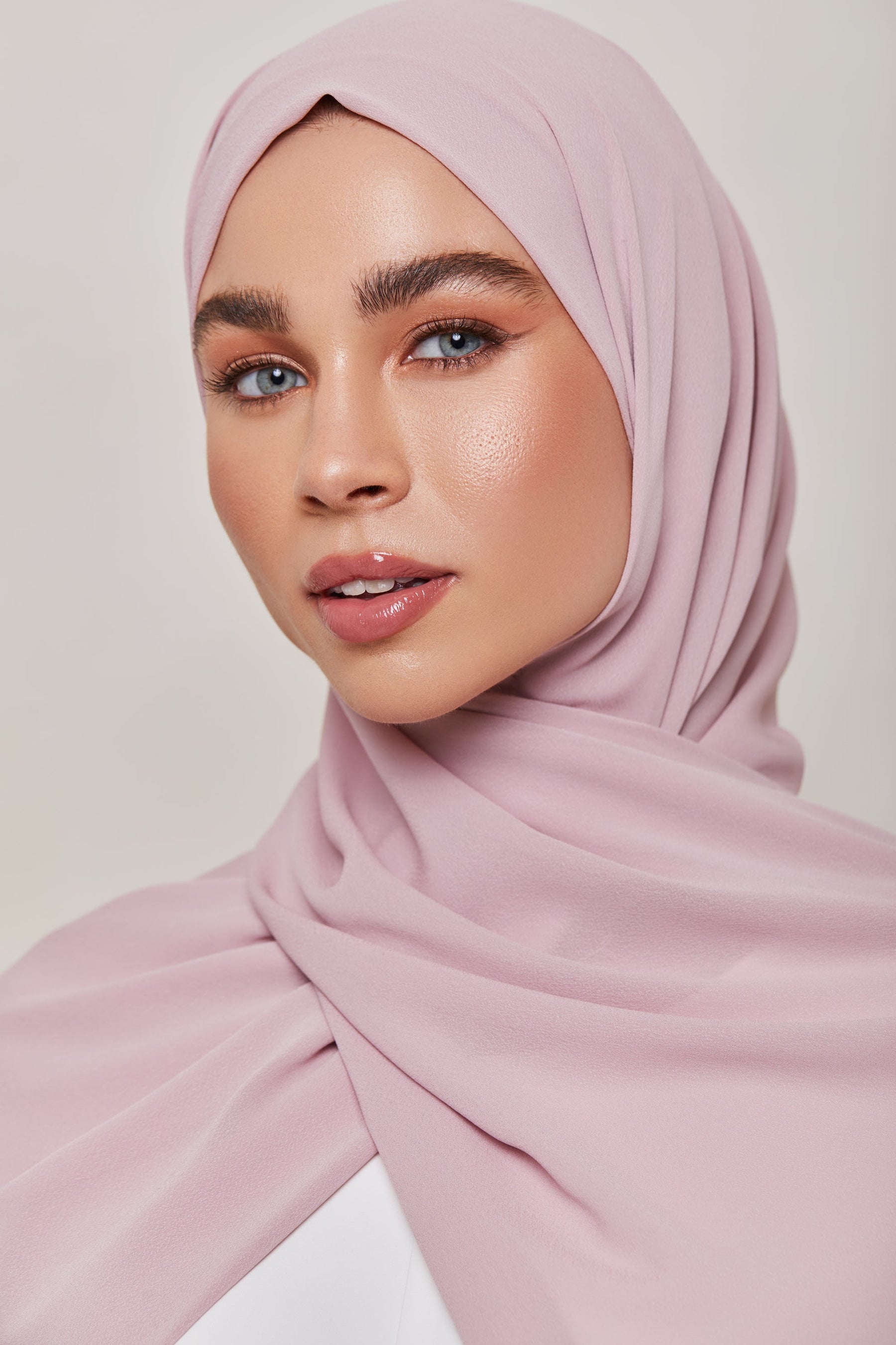 TEXTURE Everyday Chiffon Hijab - Pinky Swear Veiled Collection 