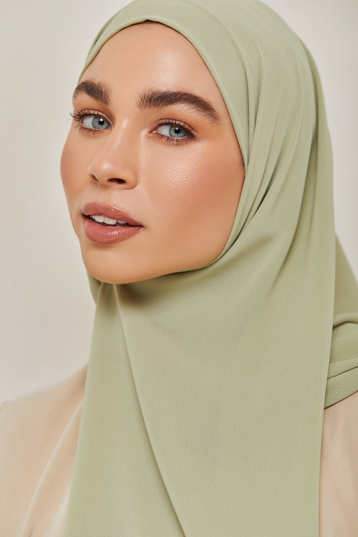 TEXTURE Everyday Chiffon Hijab - Trendy Green Veiled Collection 