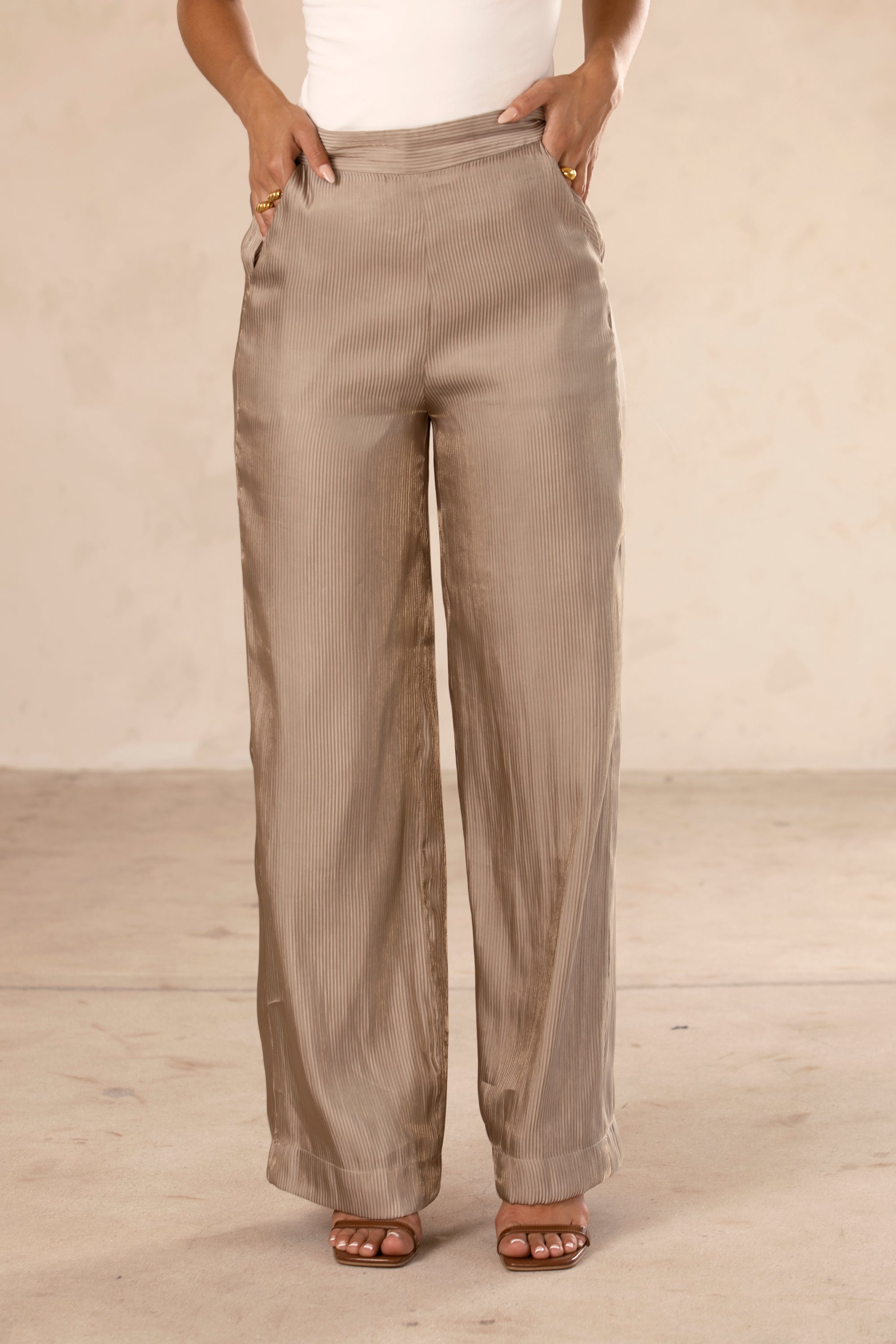 PLEATED FAUX LEATHER PANTS - Brown | ZARA United States
